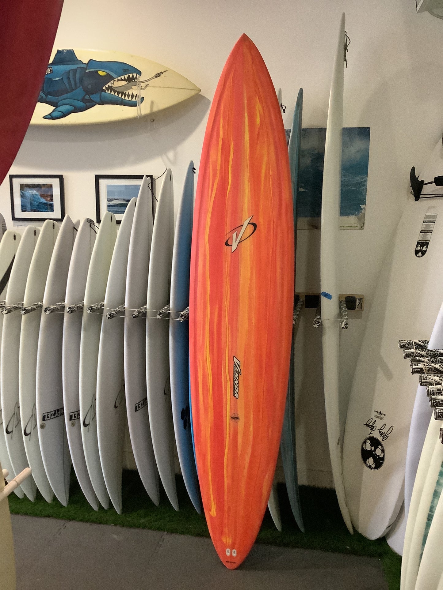 Vernor Hunter 9'0 Rails And Swirl Epoxy